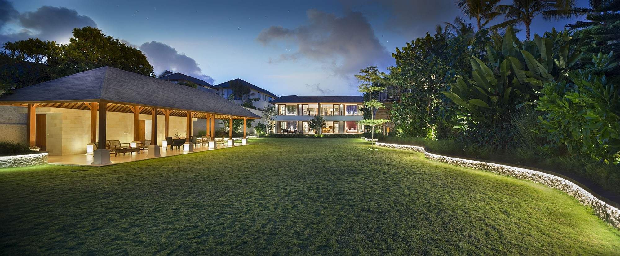 Rent villa Joan, Indonesia, Bali, Uluvatu | Villacarte