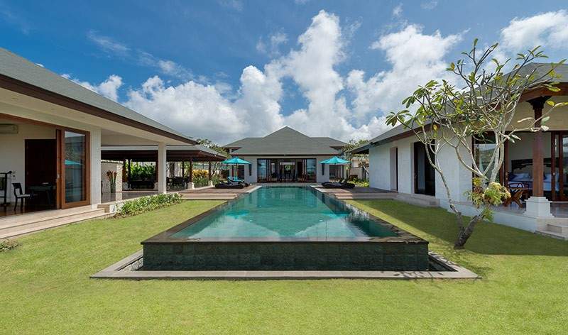 Rent villa Iolanta, Indonesia, Bali, Uluvatu | Villacarte