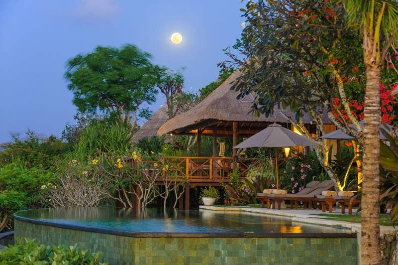 Rent villa Ginette, Indonesia, Bali, Uluvatu | Villacarte