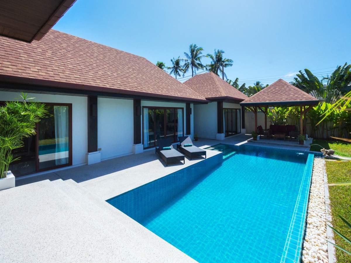 Rent villa Iorangi, Thailand, Phuket, Nai Harn | Villacarte