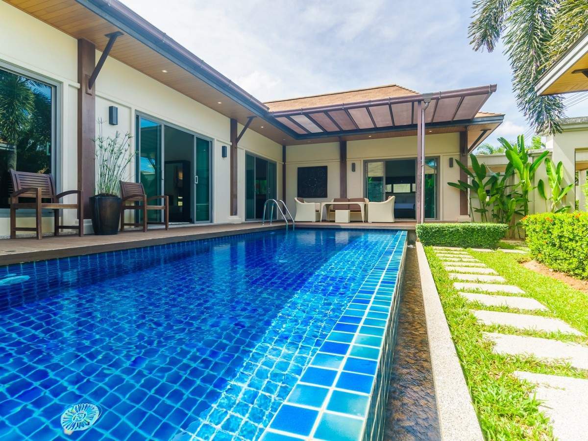 Rent villa Ariwiki, Thailand, Phuket, Nai Harn | Villacarte
