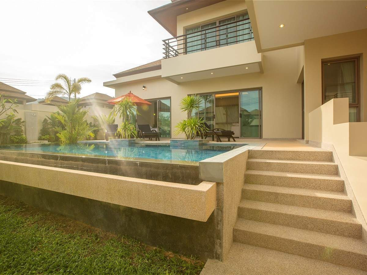 Rent villa Siau, Thailand, Phuket, Nai Harn | Villacarte