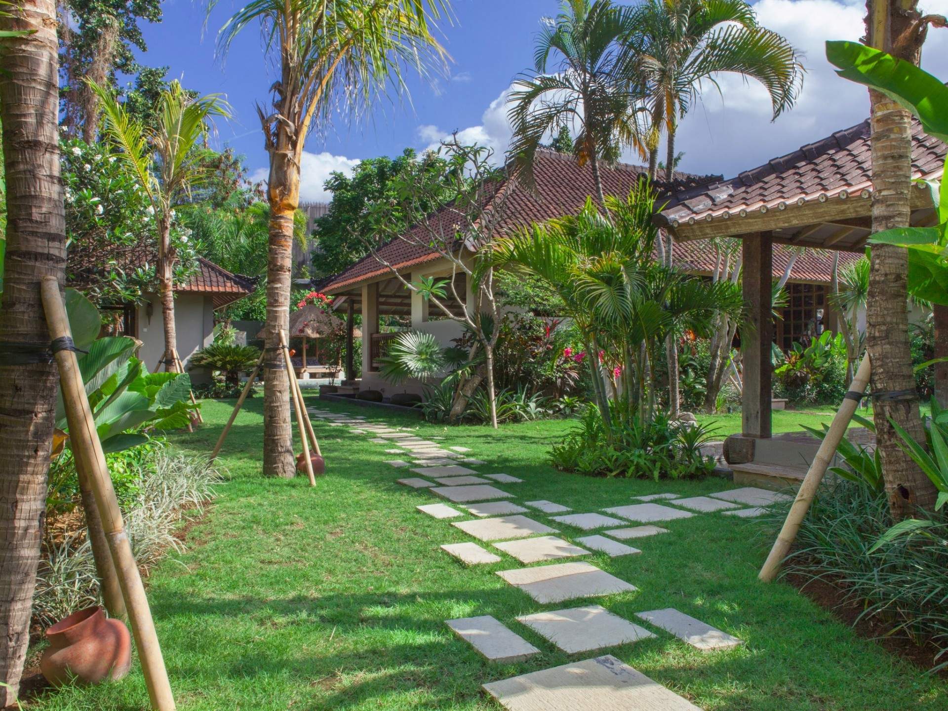Rent villa Louise, Indonesia, Bali, Seminjak | Villacarte