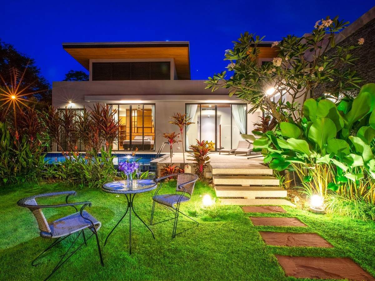 Rent villa Baan-Boondharik BT 7, Thailand, Phuket, Nai Harn | Villacarte