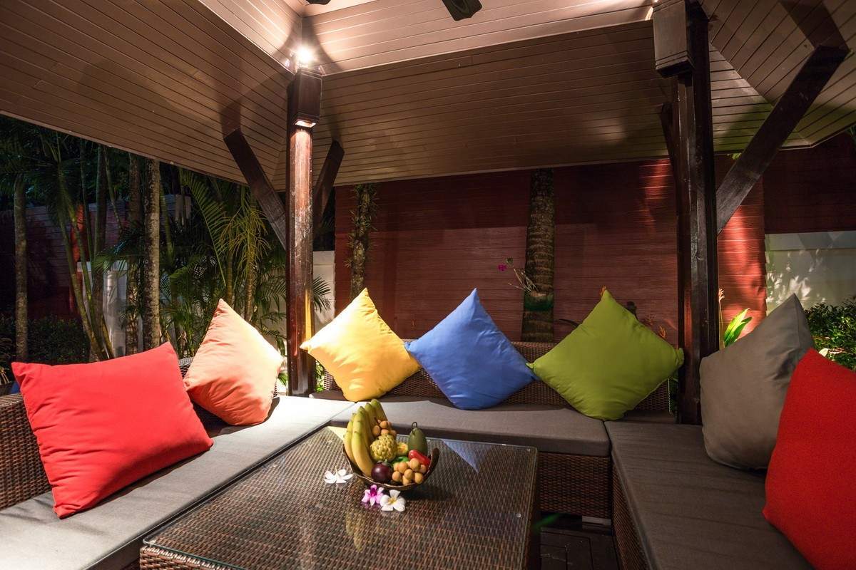 Rent villa Henrietta, Thailand, Phuket, Surin | Villacarte