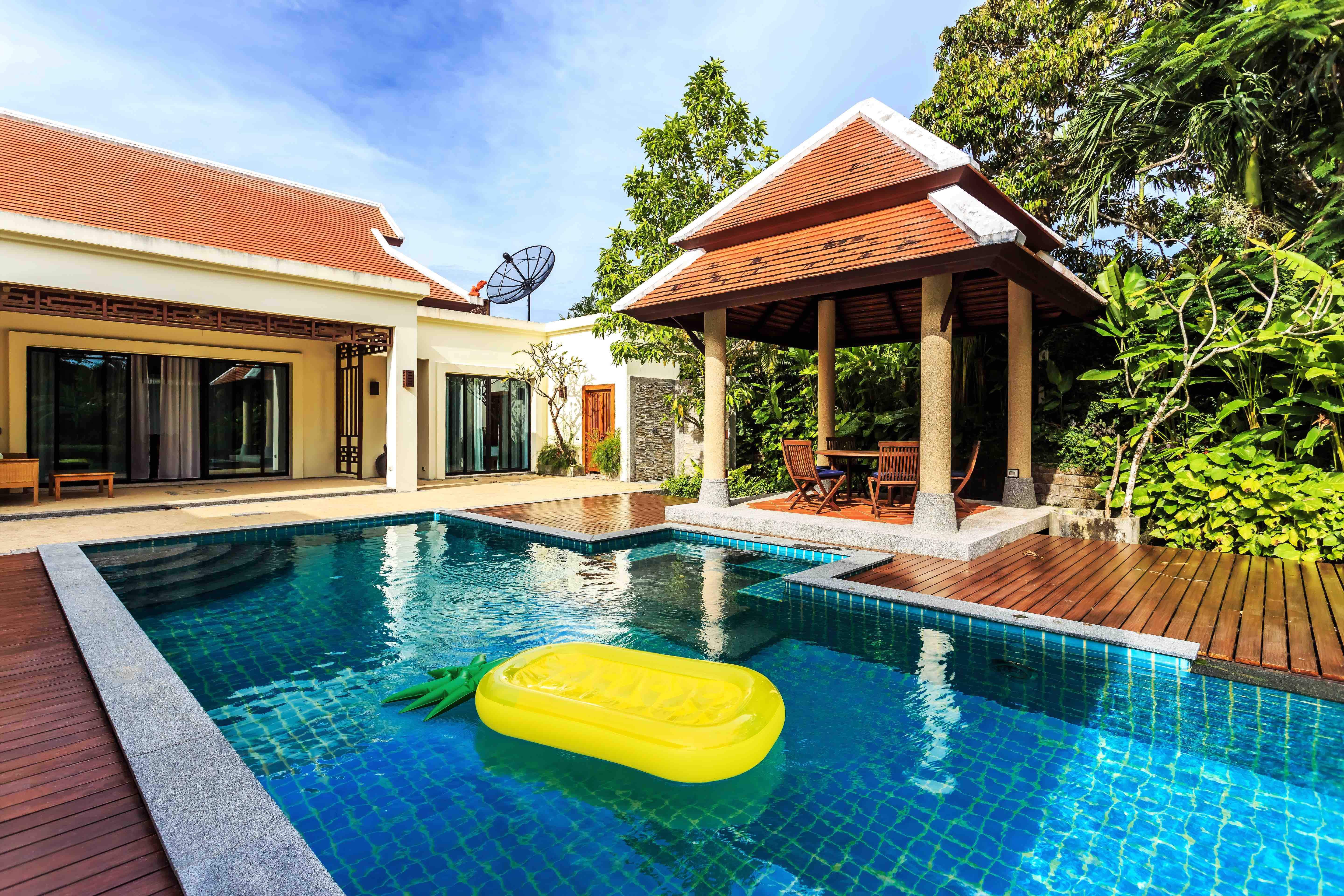 Rent villa Imelda, Thailand, Phuket, Nai Harn | Villacarte