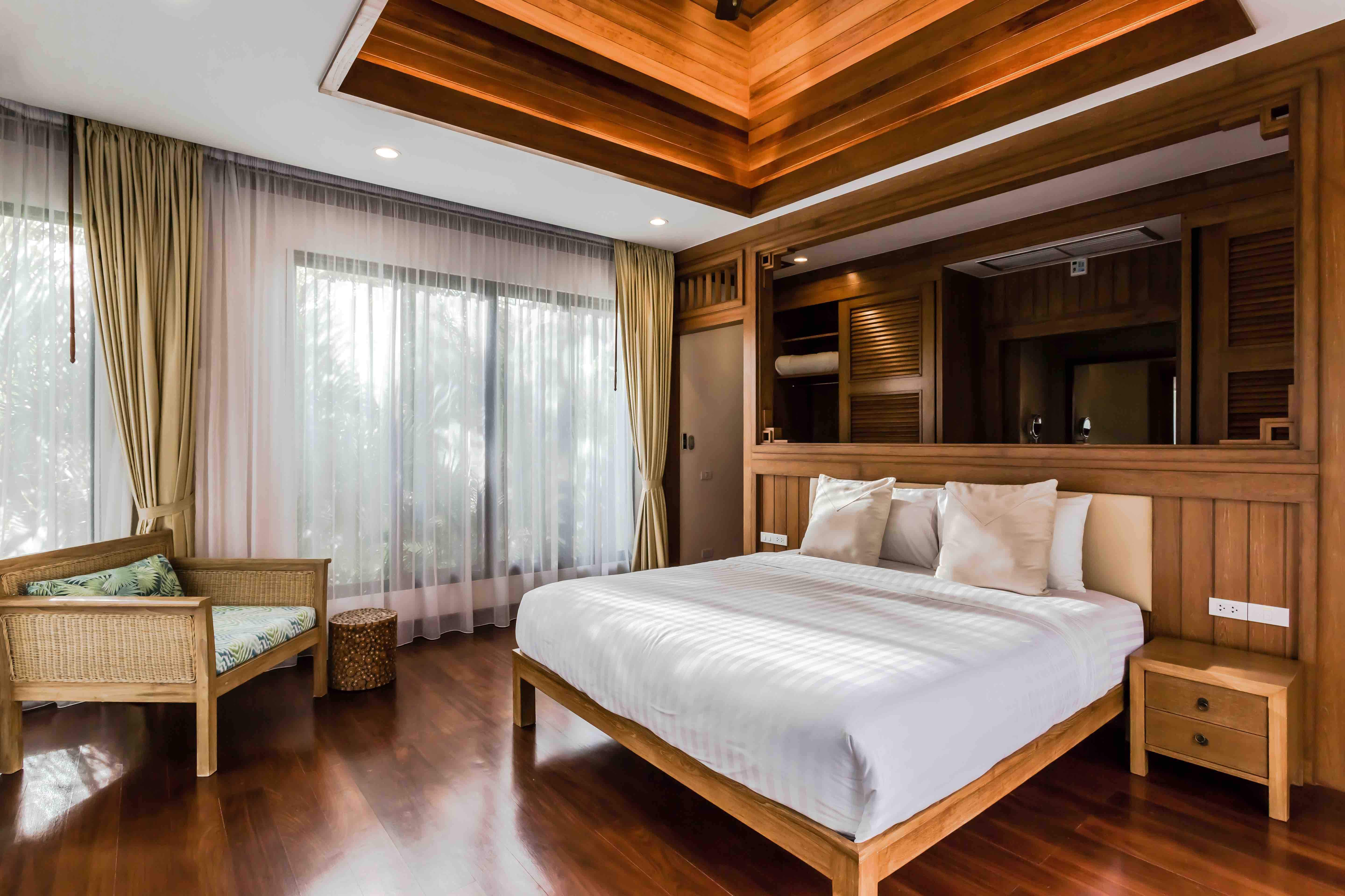 Rent villa Imelda, Thailand, Phuket, Nai Harn | Villacarte