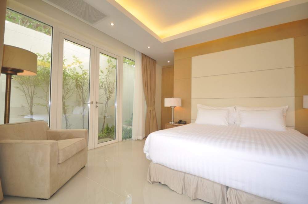 Продажа недвижимости Splash Beach Resort, Таиланд, Пхукет, Май Као | Villacarte