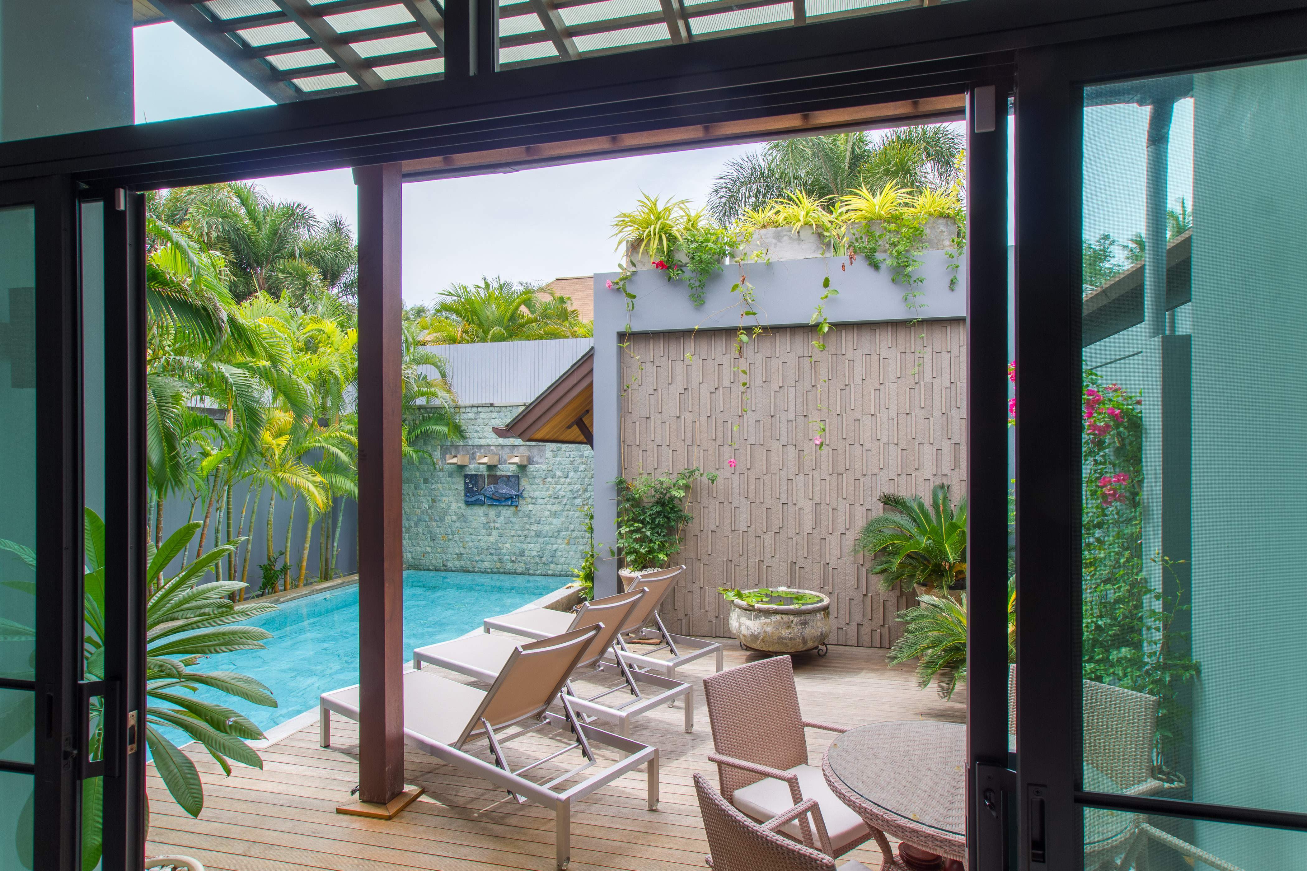 Rent villa Saiyuan Estate Nr. 4, Thailand, Phuket, Nai Harn | Villacarte