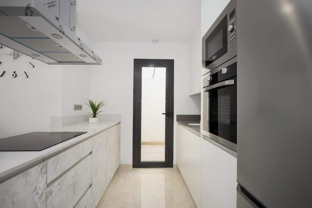 Продажа недвижимости  LAS CIBELES - 2 BEDROOM APARTMENT , Испания, Коста Бланка, Торревьеха | Villacarte
