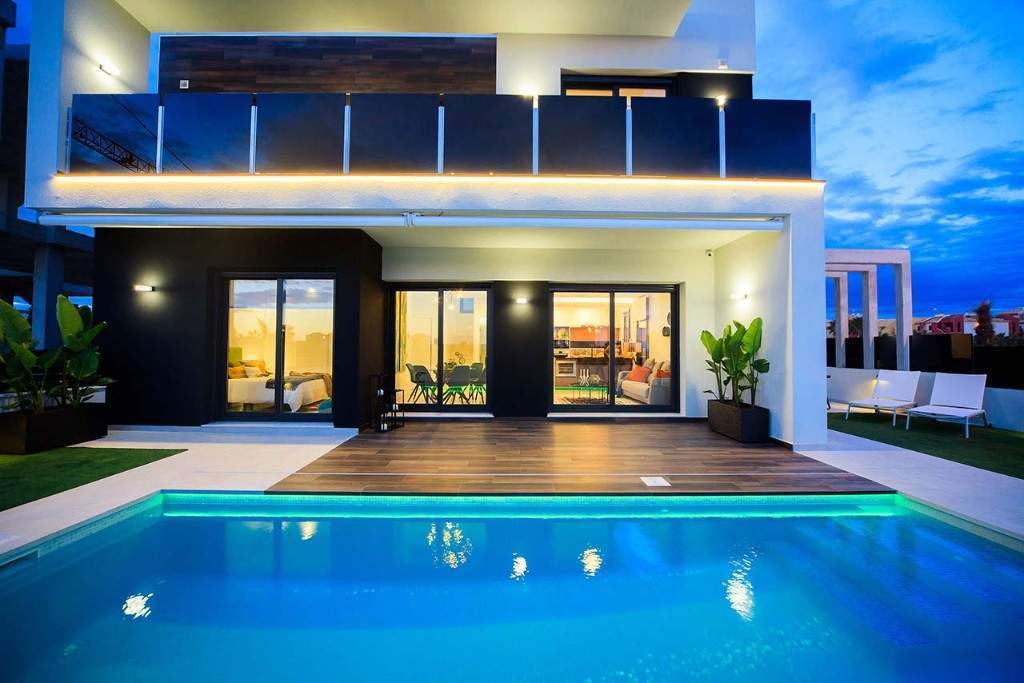 Продажа недвижимости  AMANECER V - NARVI 2 , Испания, Коста Бланка, Ориуэла Коста | Villacarte