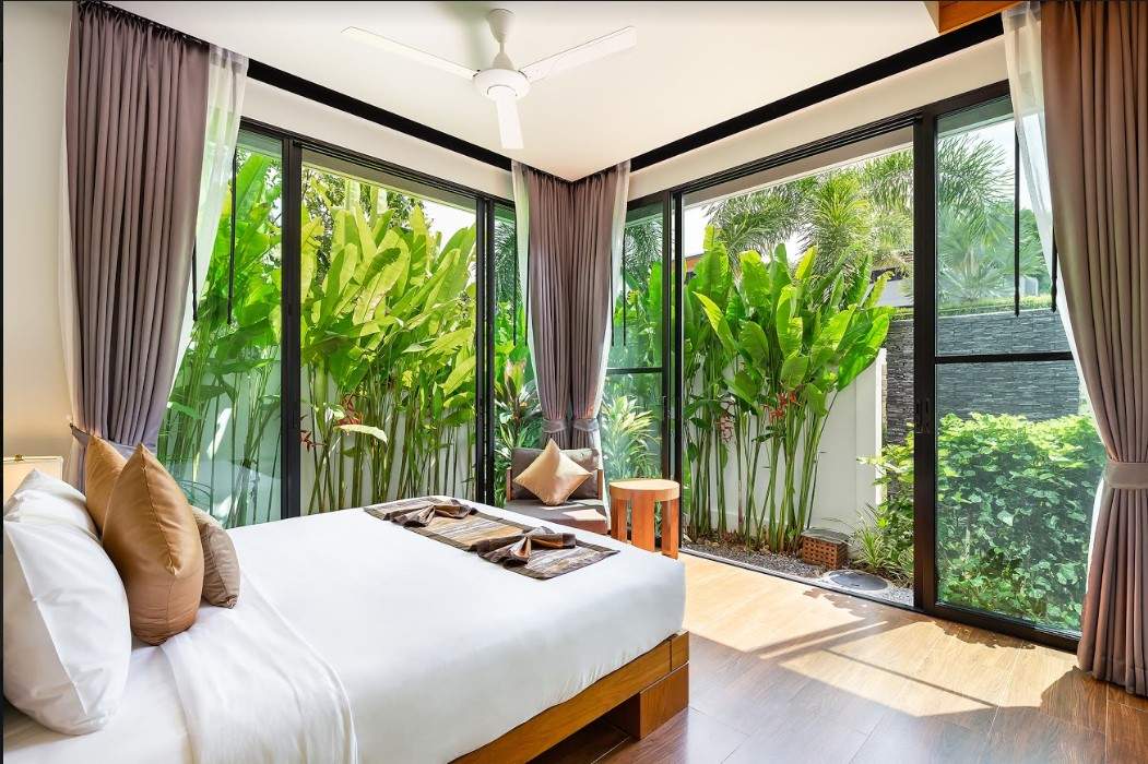 Rent villa faye, Thailand, Phuket, Nai Harn | Villacarte