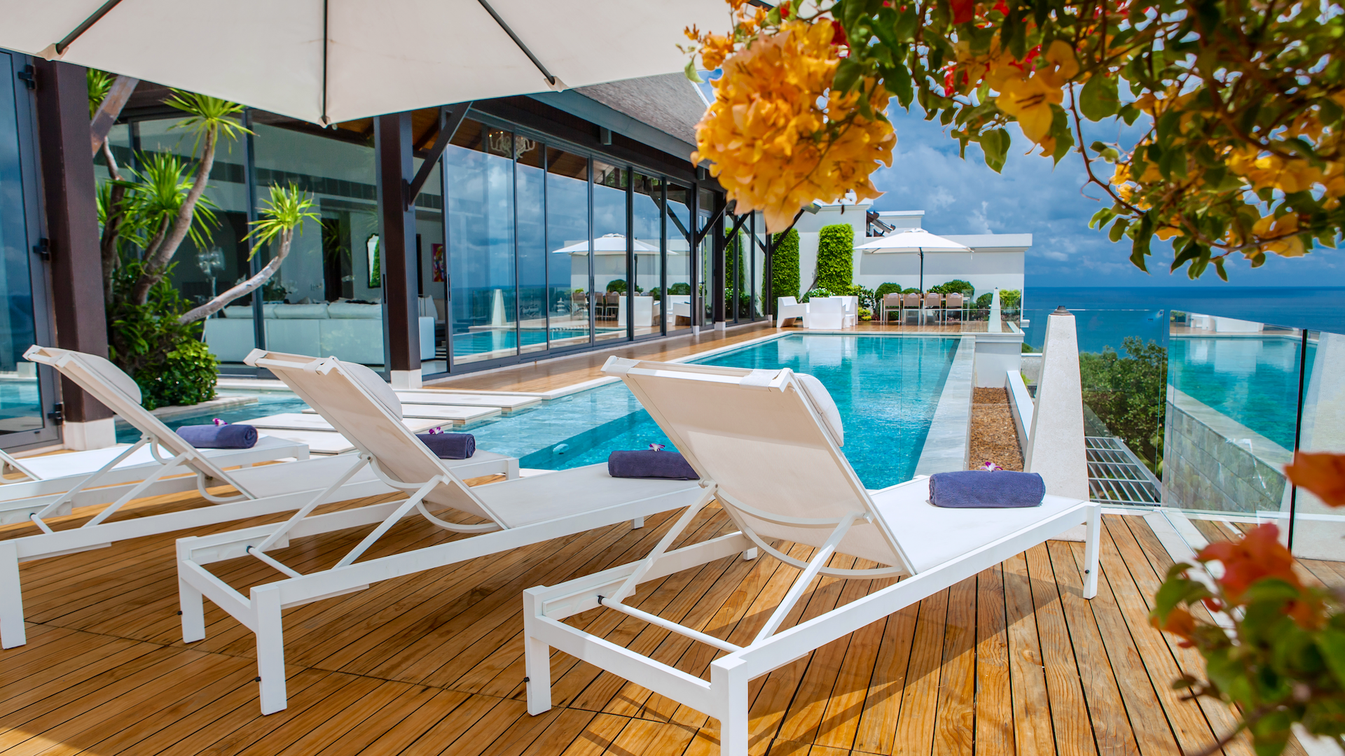 Rent villa Paradiso, Thailand, Phuket, Nai Ton | Villacarte