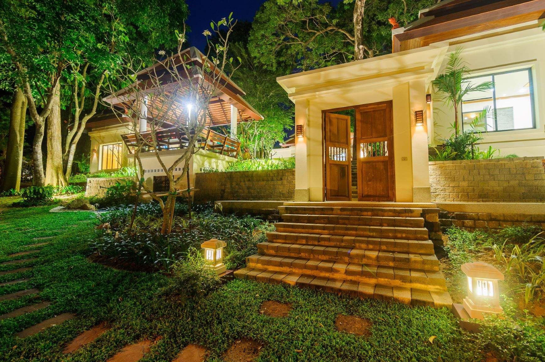 Rent villa Baan - Bua Tree Villa P15, Thailand, Phuket, Nai Harn | Villacarte