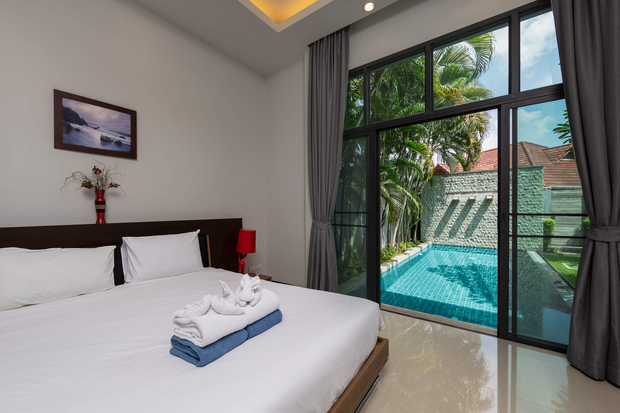Rent villa Onyx Awa, Thailand, Phuket, Nai Harn | Villacarte