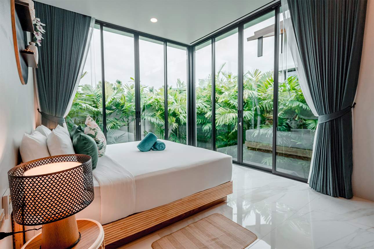 Property for Sale Baan Varij, Thailand, Phuket, Nai Harn | Villacarte