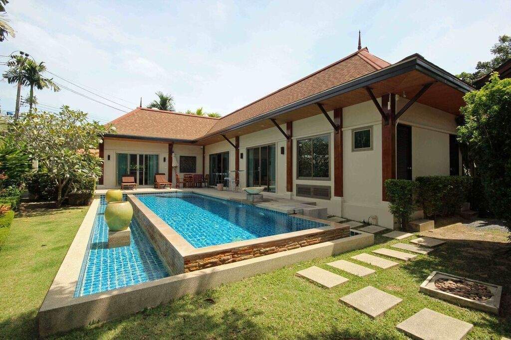 Продажа недвижимости THE GRAND TWO VILLAS, Таиланд, Пхукет, Най Харн | Villacarte