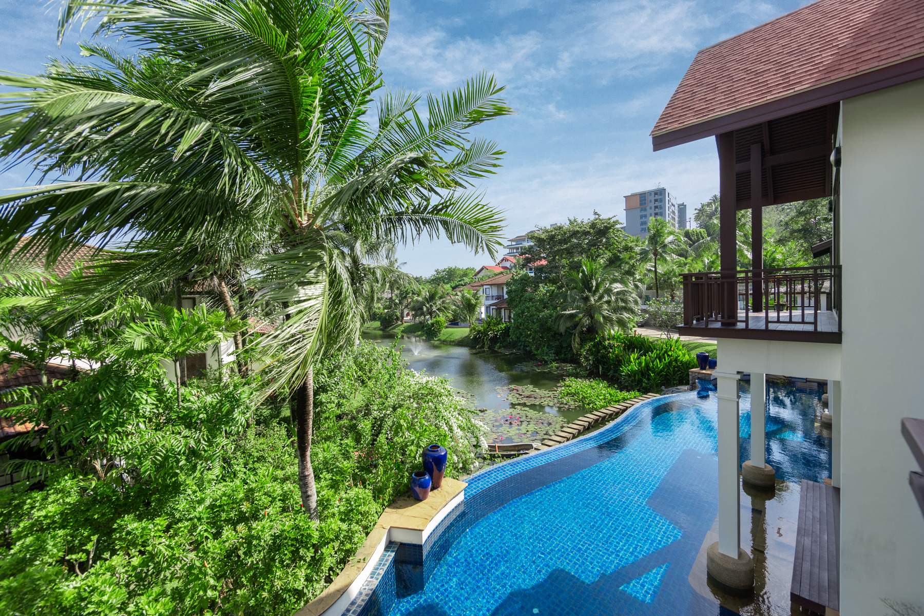 Продажа недвижимости Surin Springs, Таиланд, Пхукет, Сурин | Villacarte