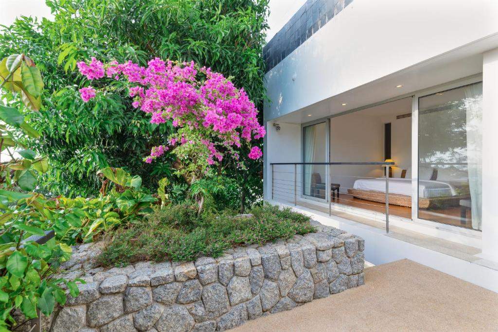 Rent villa Surin Heights, Thailand, Phuket, Surin | Villacarte