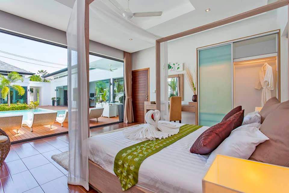 Rent villa Baannaraya Rob Roy Villa 65/27, Thailand, Phuket, Nai Harn | Villacarte