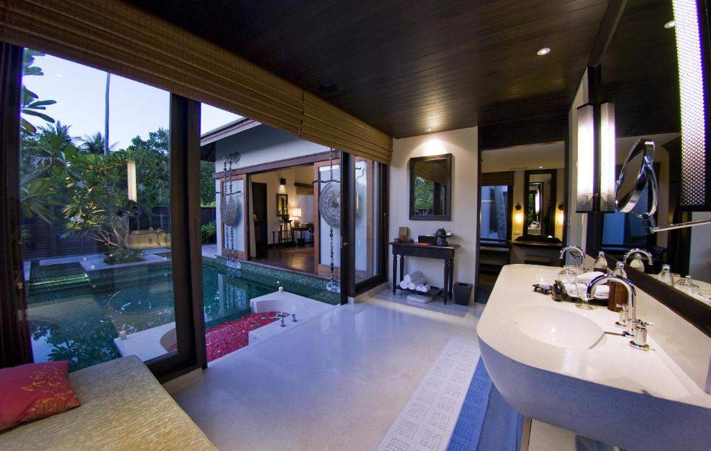 Rent villa Sala Pool Villa, Thailand, Phuket, Mai Khao | Villacarte