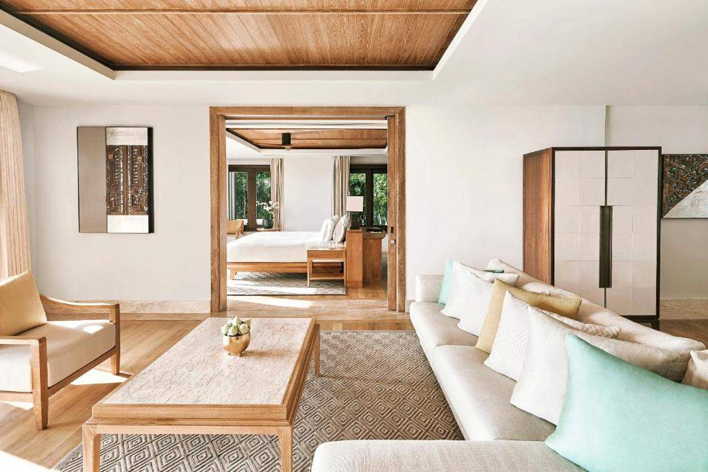 Rent villa Signature Ocean View Pool Suite, Thailand, Phuket, Nai Ton | Villacarte