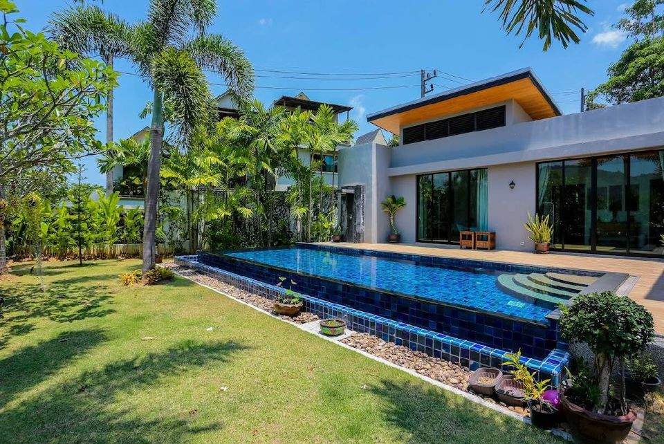 Rent villa BD11, Thailand, Phuket, Nai Harn | Villacarte