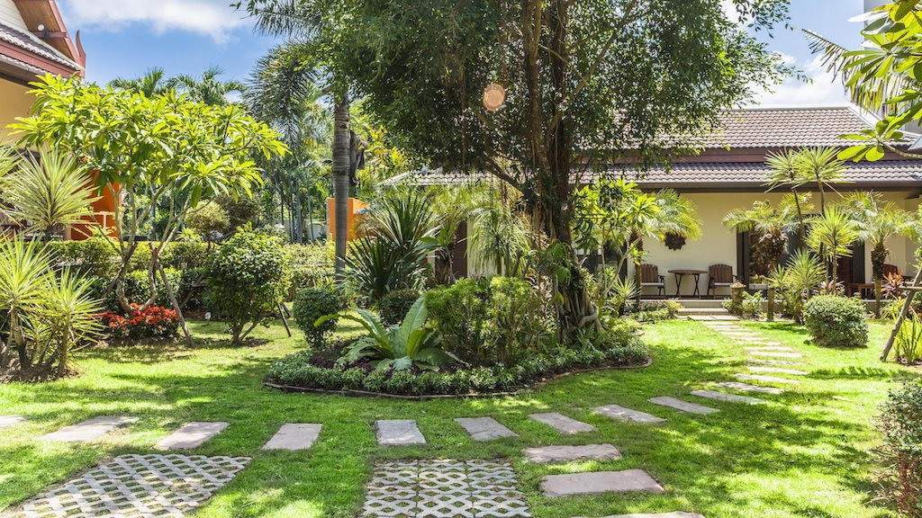 Rent villa Cynthia, Thailand, Phuket, Nai Harn | Villacarte
