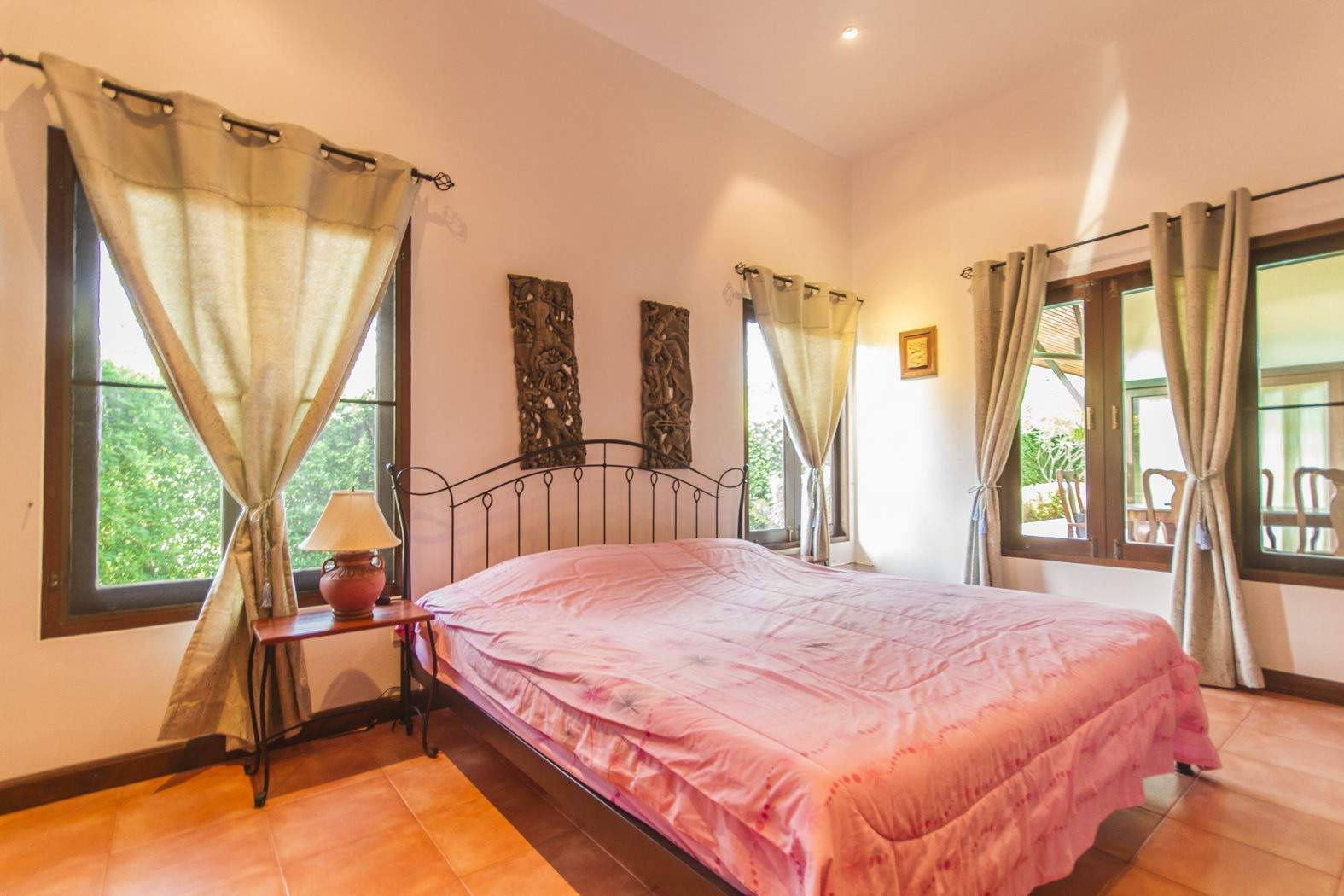 Rent villa Eliza, Thailand, Phuket, Nai Harn | Villacarte
