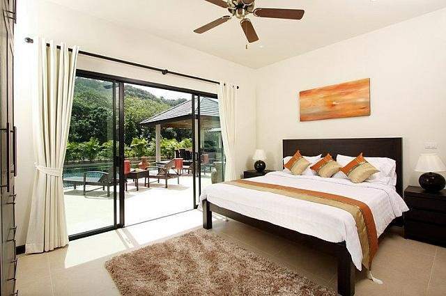 Rent villa Opal, Thailand, Phuket, Nai Harn | Villacarte