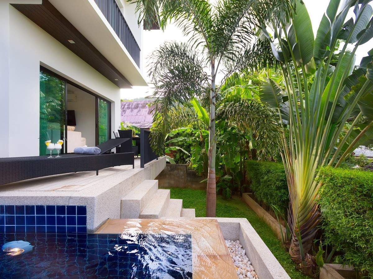 Rent villa EMAUHA, Thailand, Phuket, Nai Harn | Villacarte
