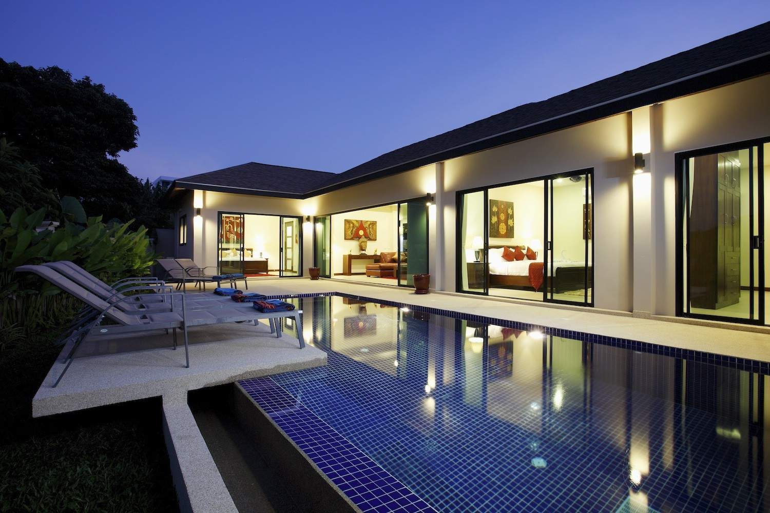Rent villa Ruby, Thailand, Phuket, Nai Harn | Villacarte
