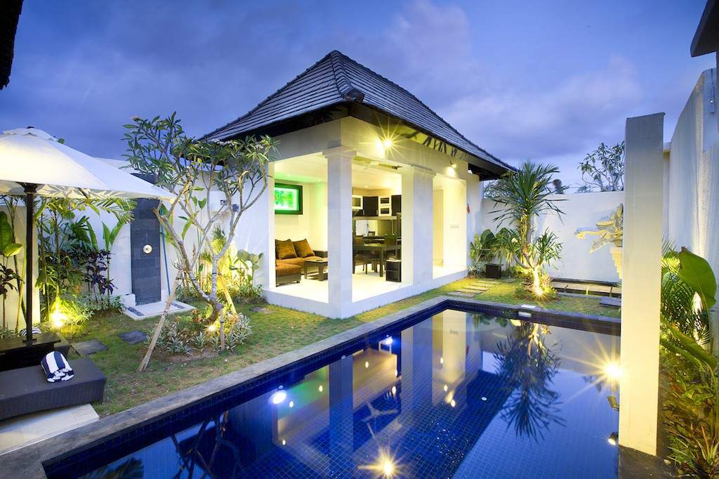 Rent villa Lucia, Indonesia, Bali, Legian | Villacarte