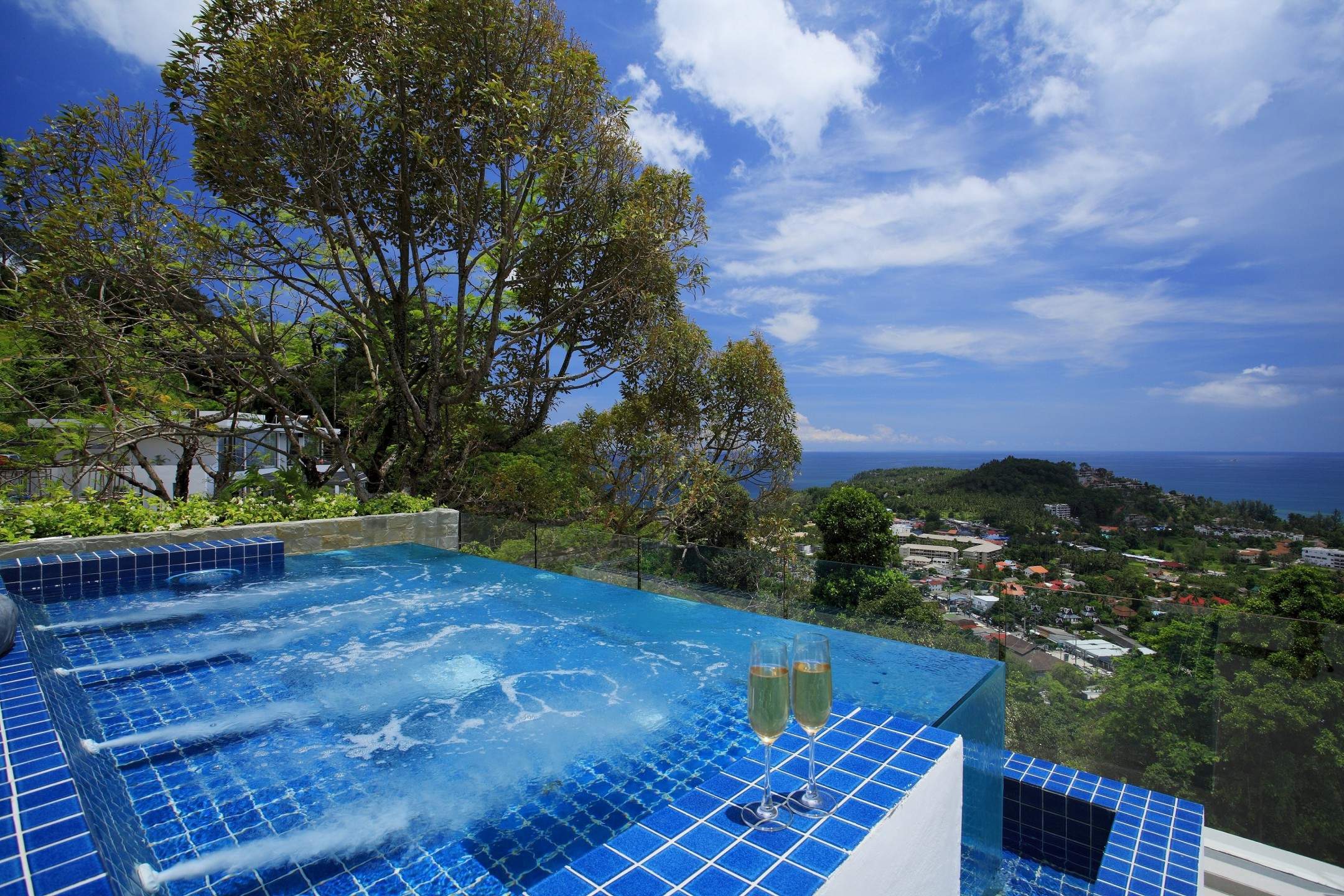 Rent villa Zereno, Thailand, Phuket, Surin | Villacarte