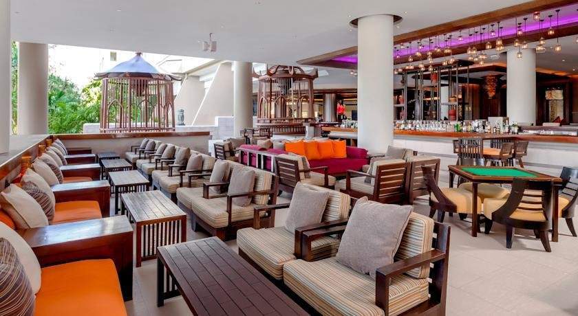 Rent apartments Movenpick Resort and Spa Karon, Thailand, Phuket, Karon | Villacarte