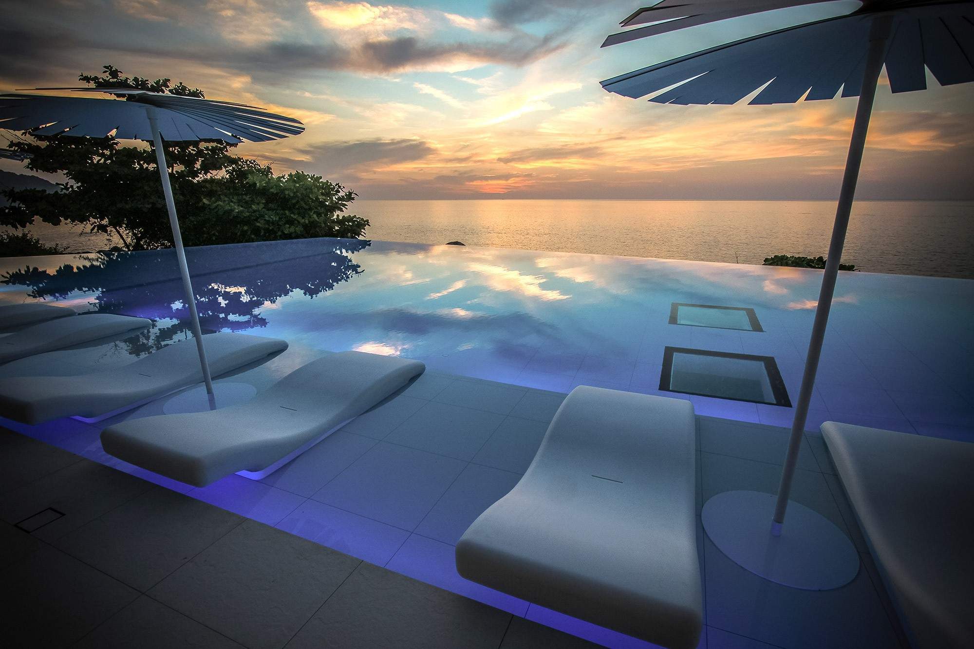 Rent villa SKY VILLA PENTHOUSE SHA Plus, Thailand, Phuket, Kata | Villacarte