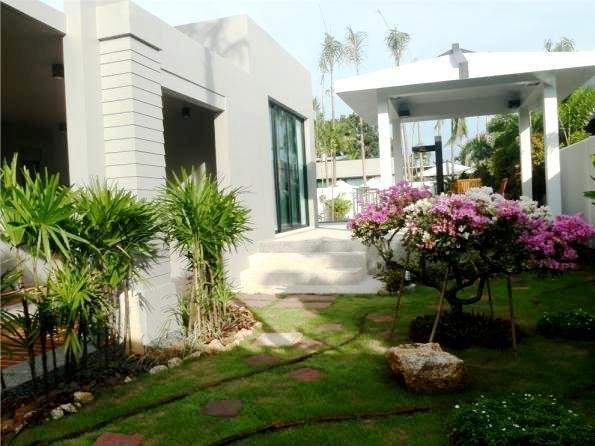 Rent villa Baan-Boondharik I BT 04, Thailand, Phuket, Nai Harn | Villacarte