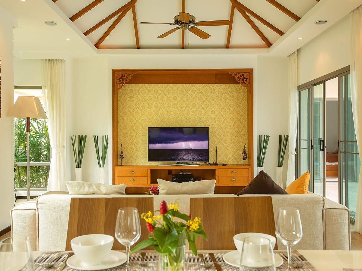Rent villa Bond, Thailand, Phuket, Nai Harn | Villacarte