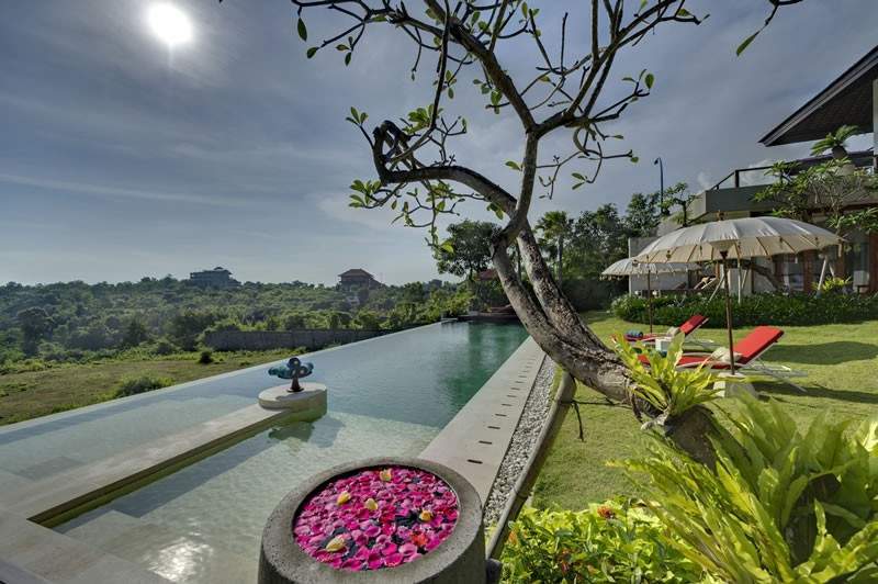 Продажа недвижимости Villa Aiko, Индонезия, Бали, Джимбаран | Villacarte
