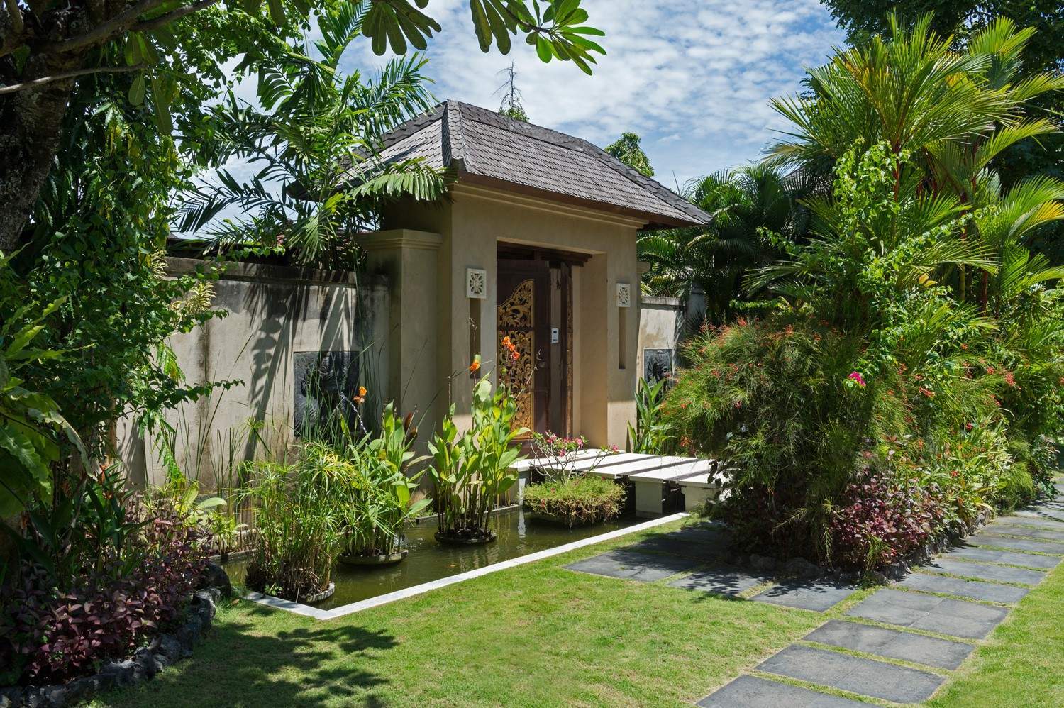 Rent villa Rose, Indonesia, Bali, Seminjak | Villacarte