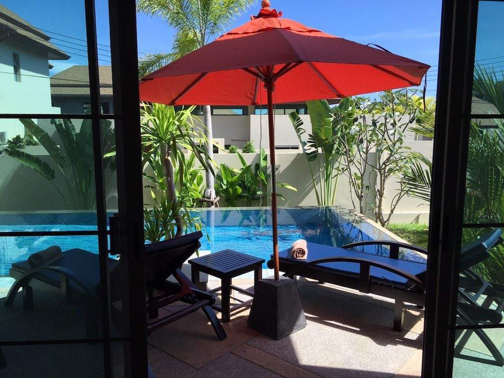 Rent villa Lorelei, Thailand, Phuket, Nai Harn | Villacarte