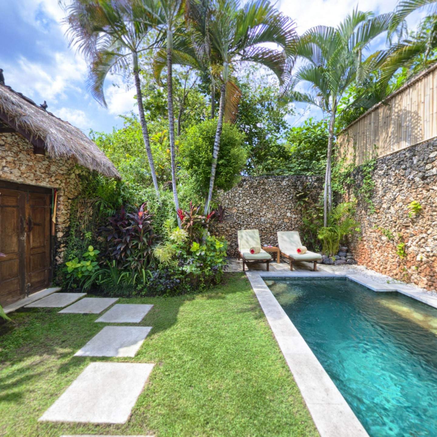 Rent villa Jane, Indonesia, Bali, Seminjak | Villacarte
