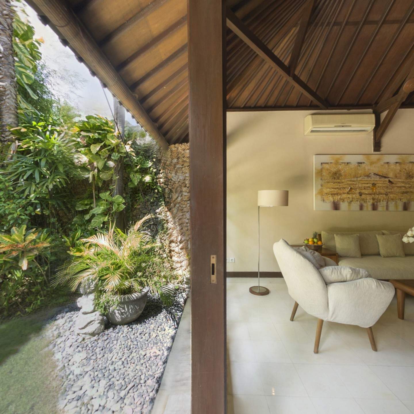 Rent villa Aster, Indonesia, Bali, Seminjak | Villacarte