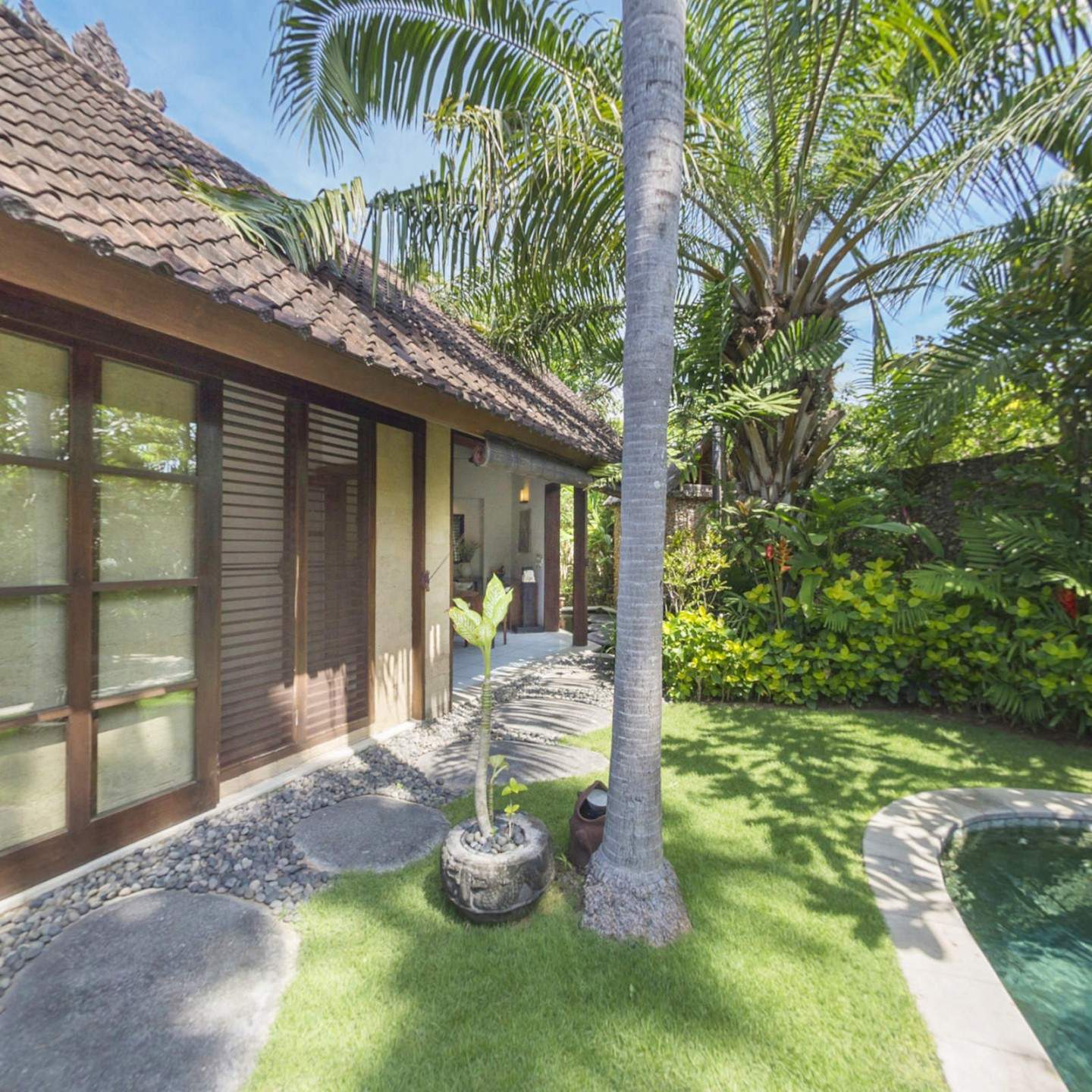 Rent villa Onora, Indonesia, Bali, Seminjak | Villacarte